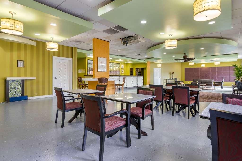 Clarion Inn Brunswick Restoran foto
